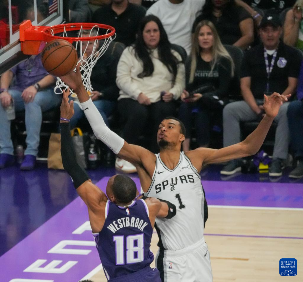 老对手续新篇！NBA总决赛4日打响，马刺与尼克斯上演终极对决